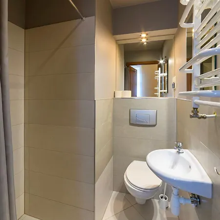 Fortuna לינה וארוחת בוקר דוז'ניקי ז'דרוז'